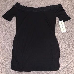 Maternity Off The Shoulder Lace Shirt